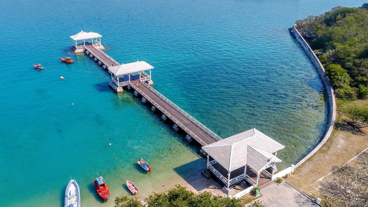 wood-waterfront-pavilion-koh-si-chang-island-thailand-asdang-bridge.jpg