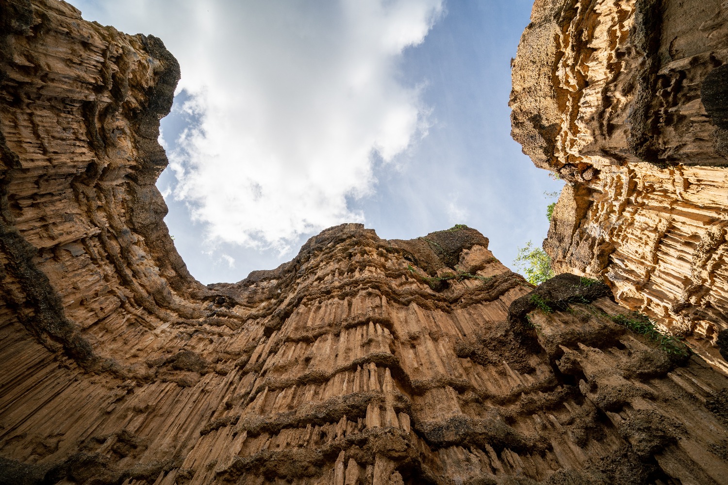 pha-chor-thailand-grand-canyon-chiang-mai-thailand (1).jpg