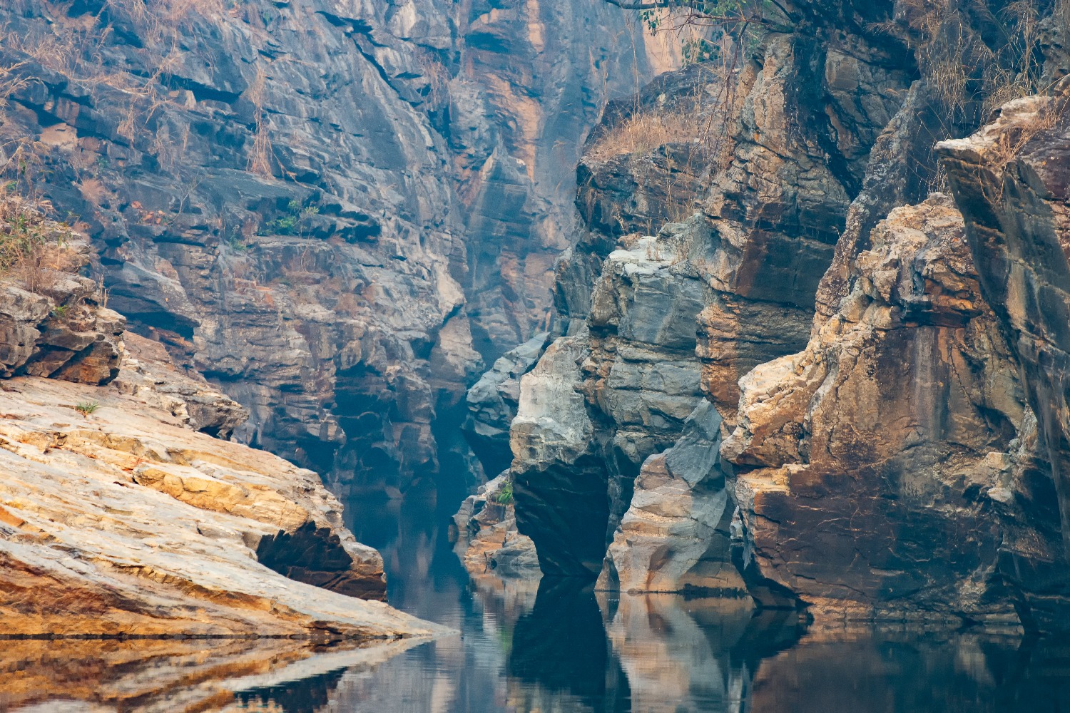 ob-khan-national-park-grand-canyon-hangdong-chiang-mai-thailand.jpg