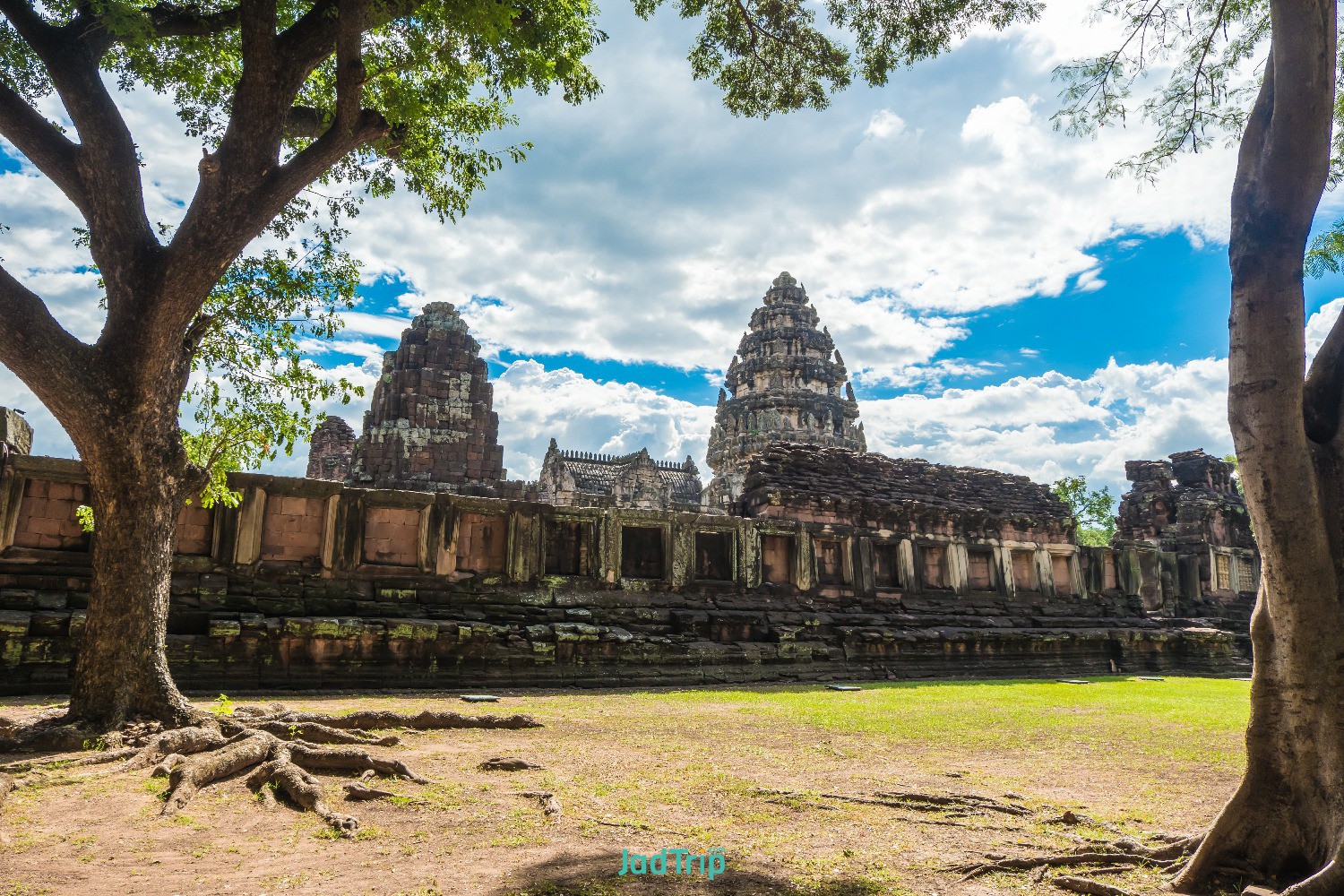 view-historic-prasat-hin-phimai-castle-nakhon-ratchasima-province (3).jpg