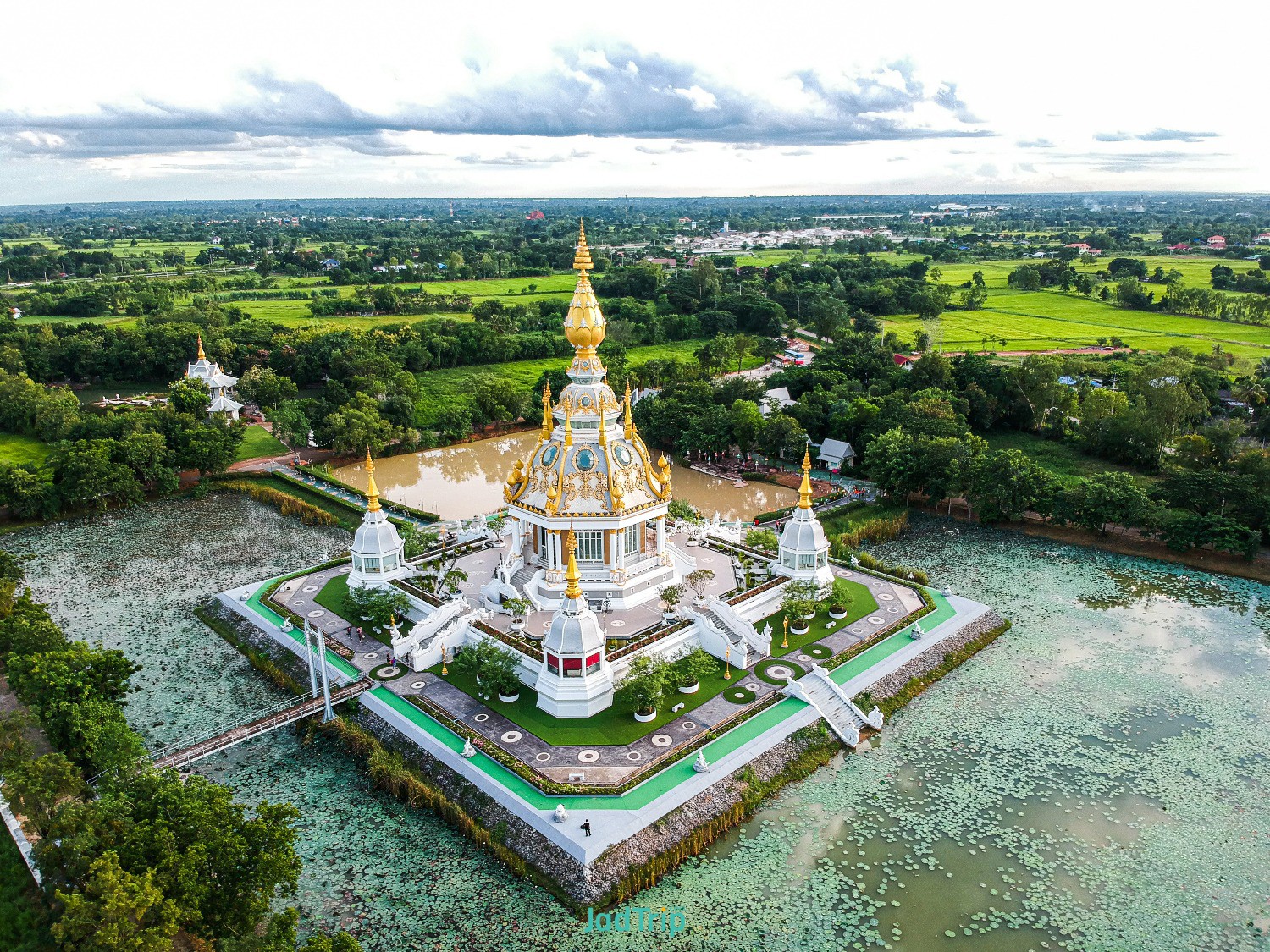 wat-thung-setthi-temple-khonkaen-province-thailand (7).jpg