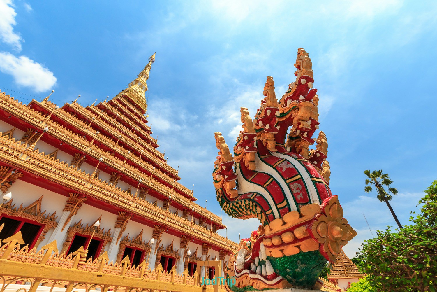 phra-mahathat-kaen-nakhon-wat-nong-wang-khon-kaen.jpg