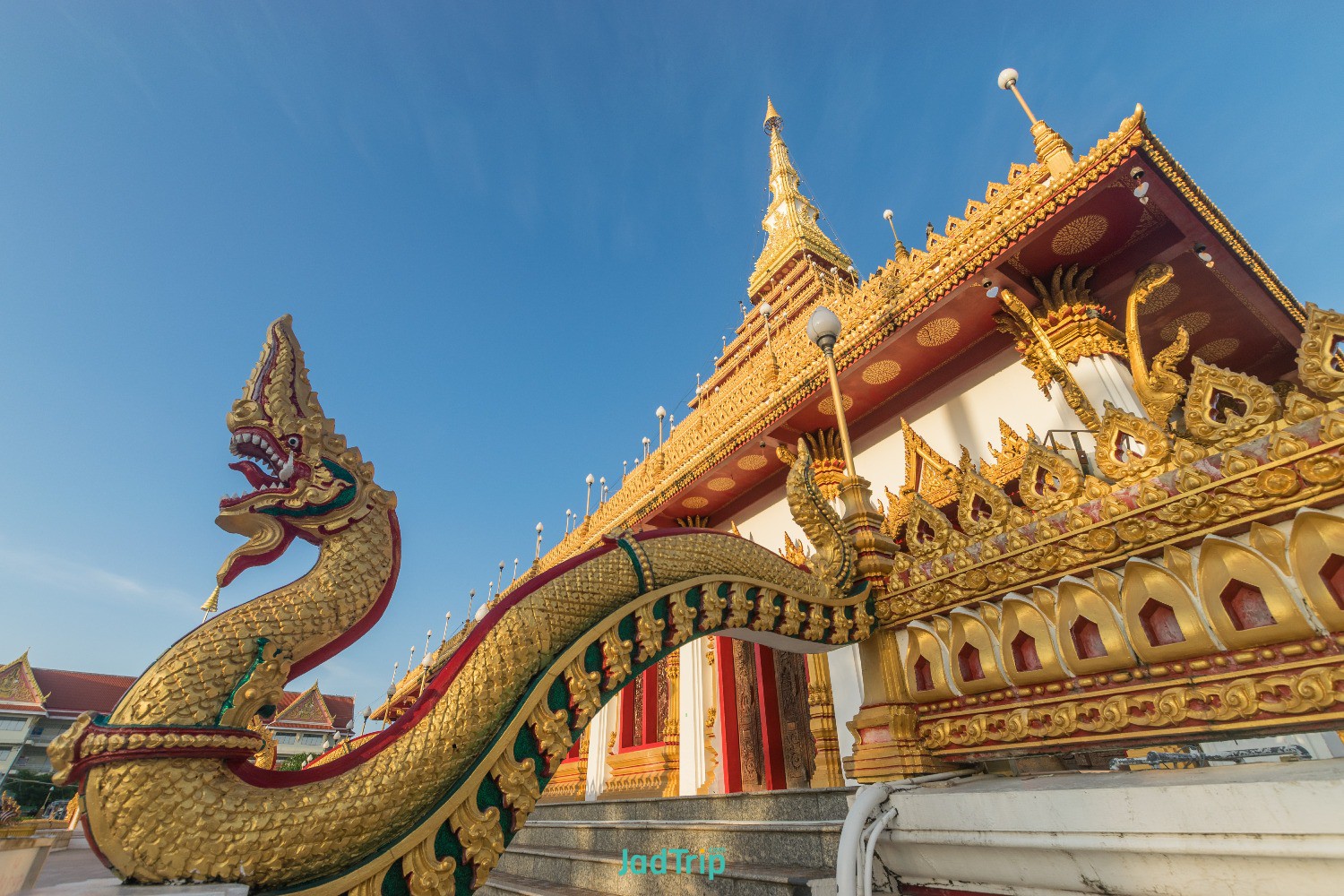 phra-mahathat-kaen-nakhon-wat-nong-wang-khon-kaen.jpg
