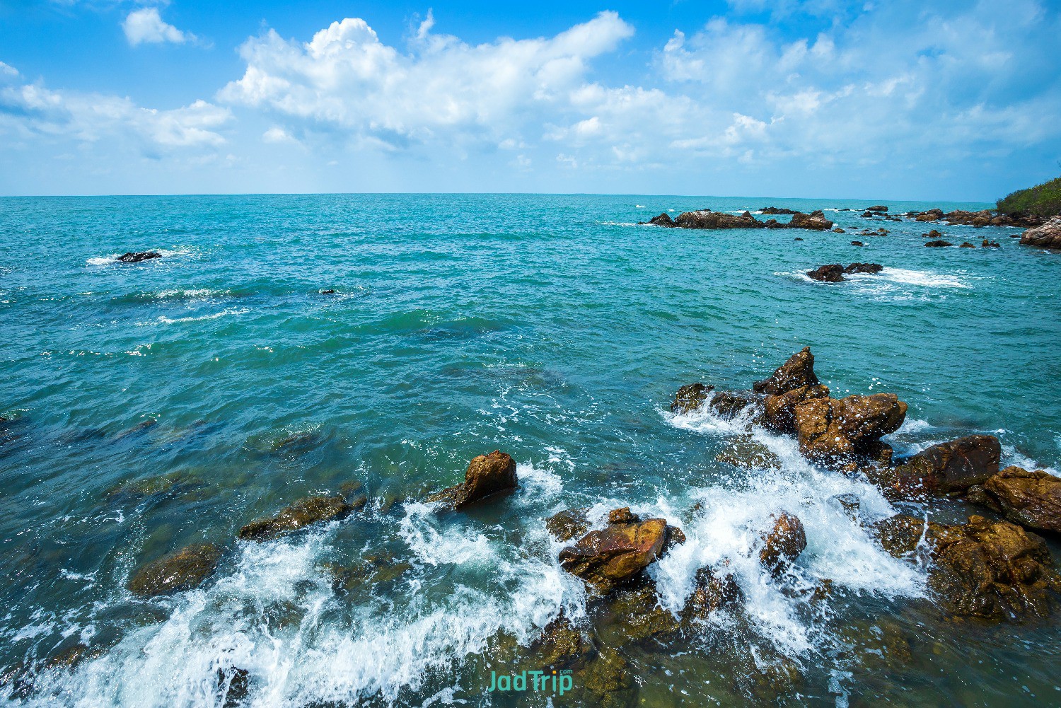 beautiful-sea-hat-chao-lao-beach-chanthaburi-thailand (3).jpg