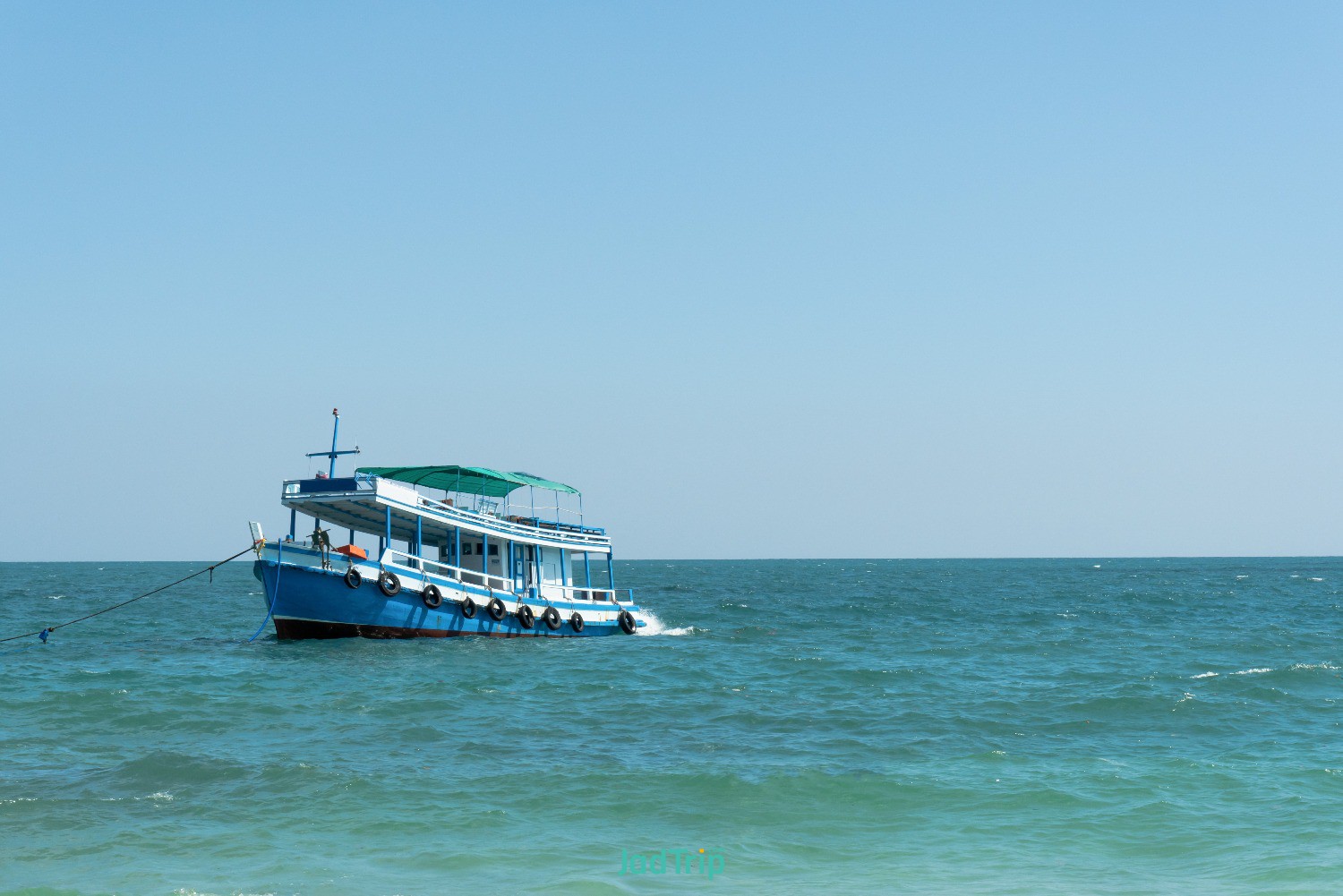 pier-koh-samet-statue-god-ko-samet-rayong-thailand.jpg