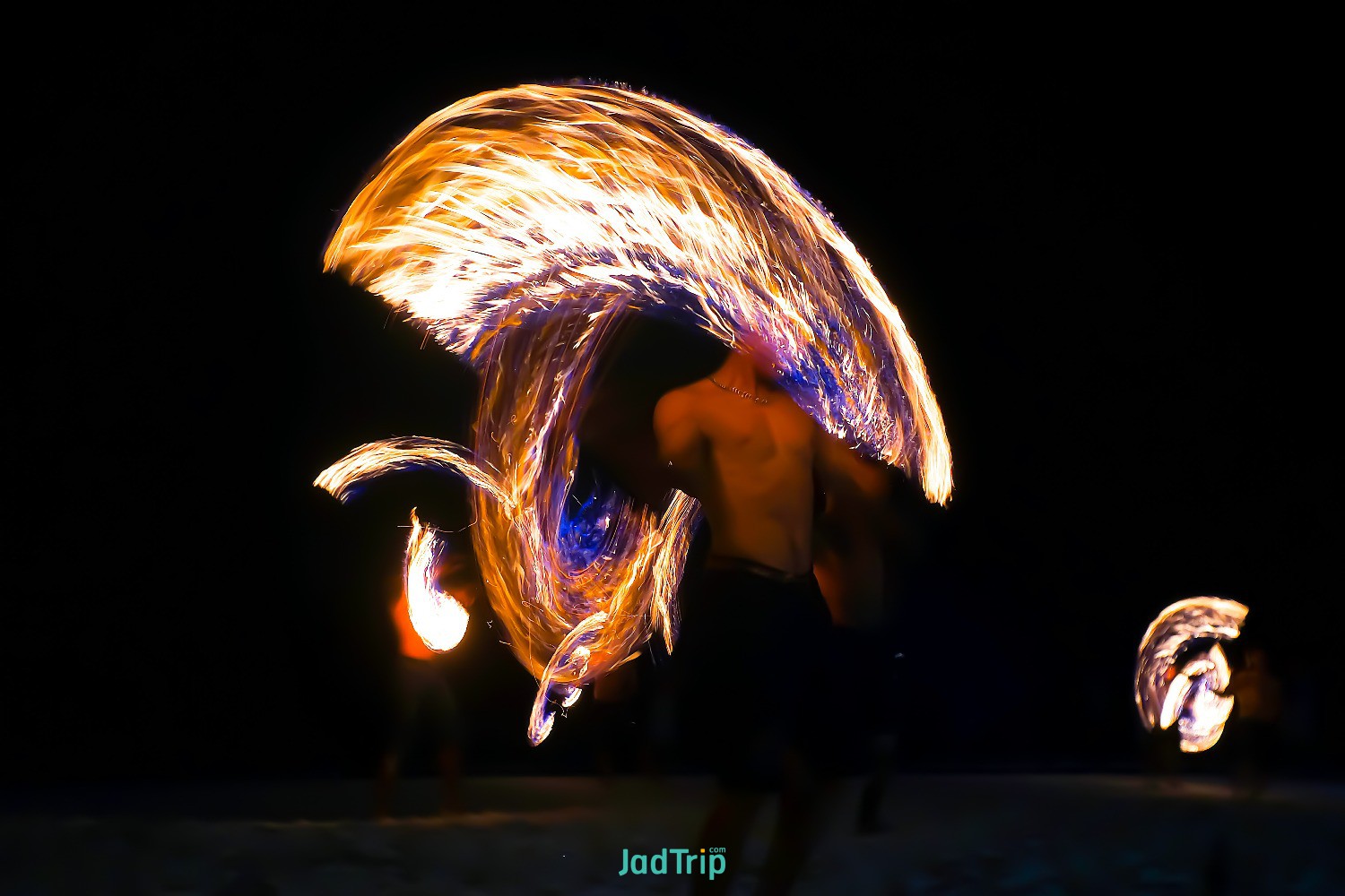 fire-performance-show-dancers-swing-fire-dancing-show-beach-koh-samet-thailand.jpg