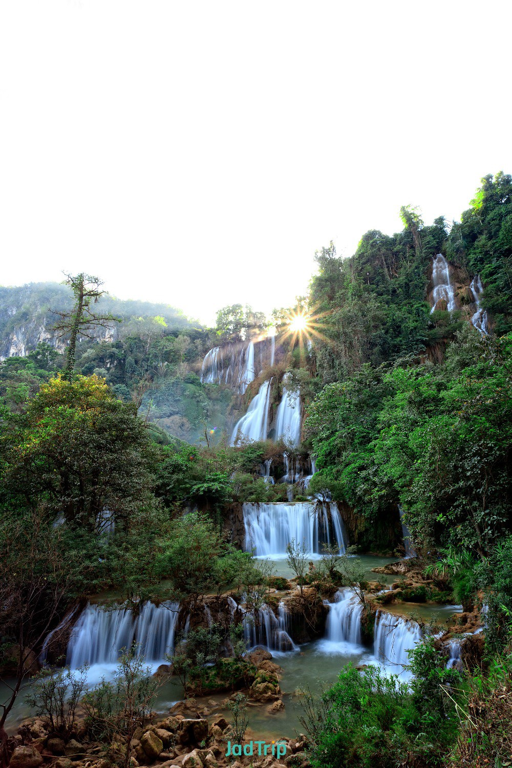 thi-lo-su-biggest-waterfall-thialand (3).jpg