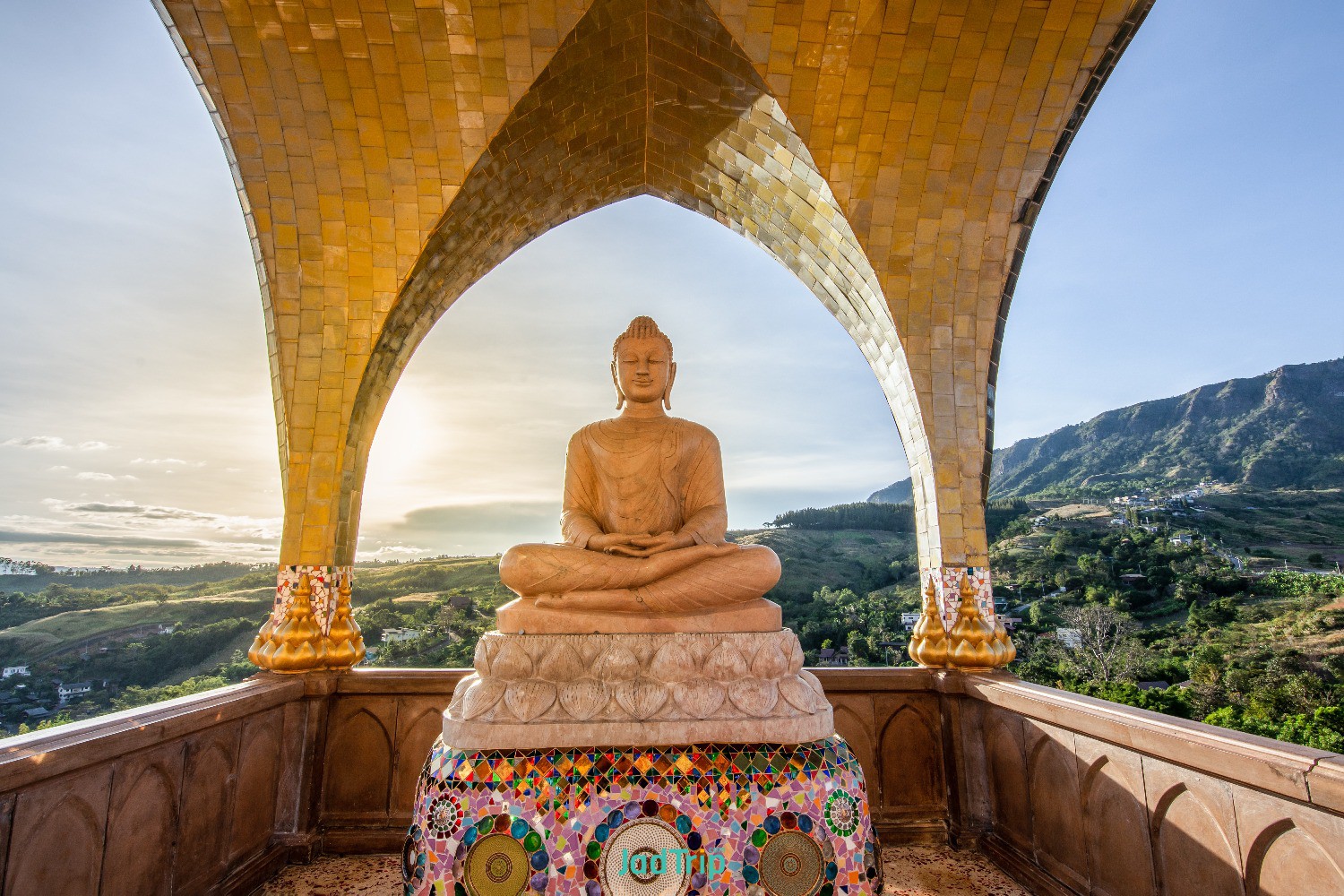 white-buddha-statue-wat-phra-that-pha-son-kaew-temple-khao-khor (1).jpg