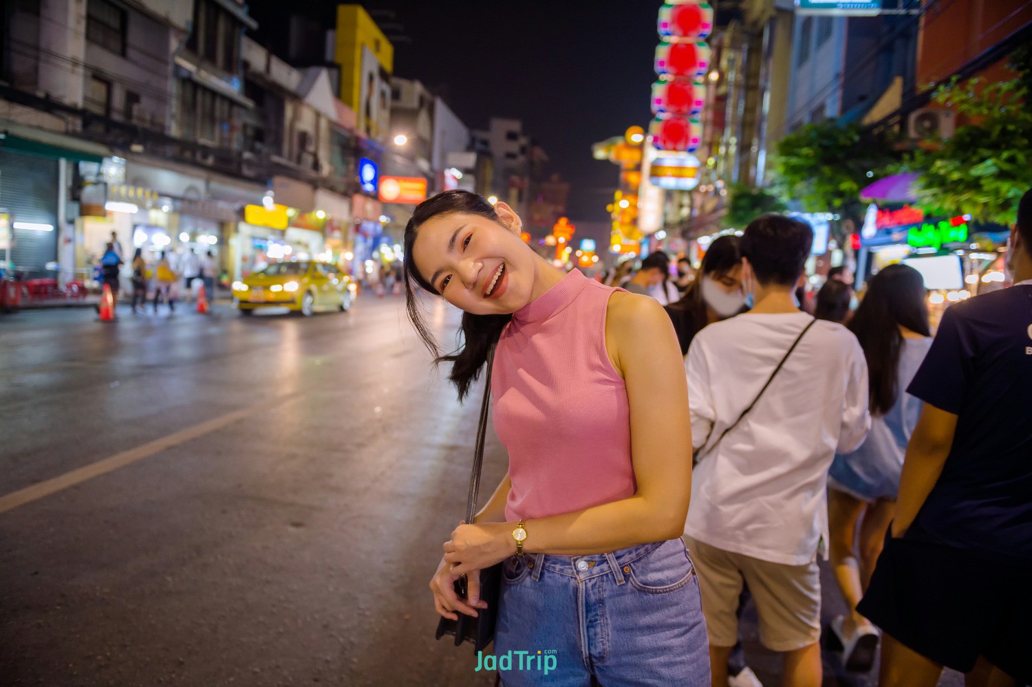 young-asian-woman-chinatown-bangkok.jpg