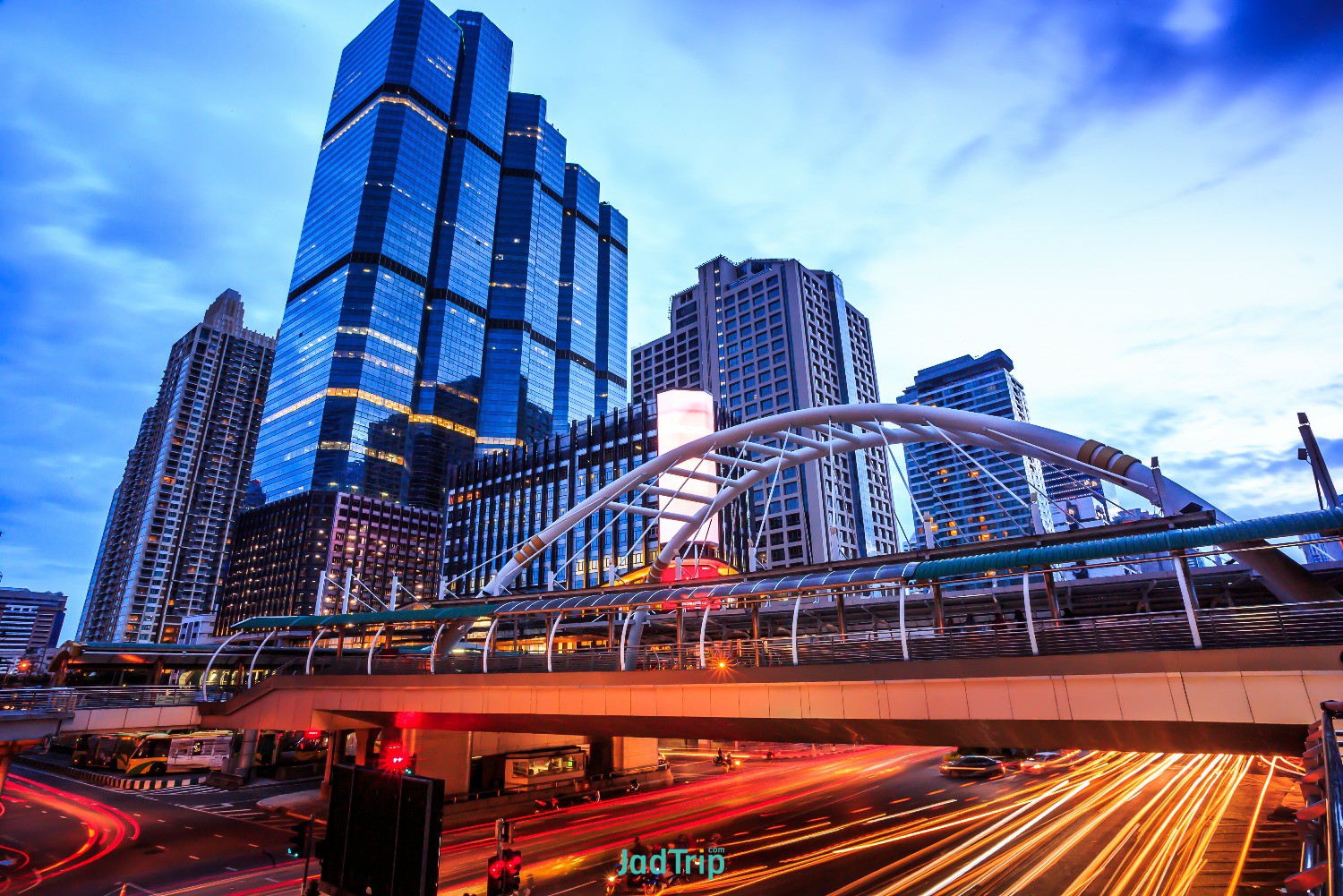 public-skywalk-with-building-architecture-style-modern-business-area-bangkok.jpg