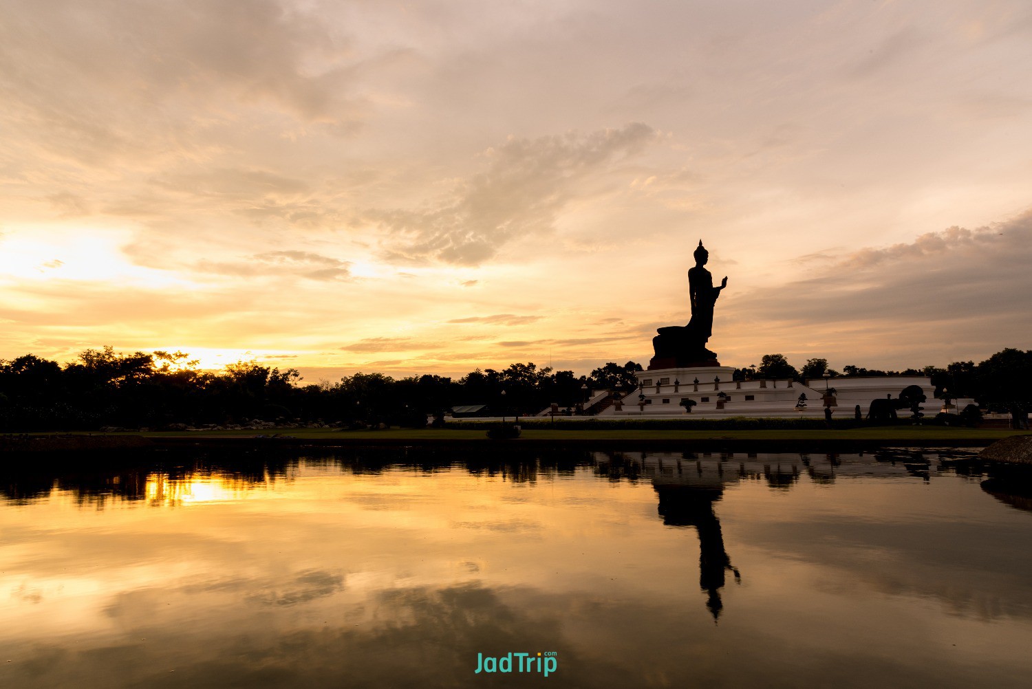silhouette-buddha-statue-sunset-phutthamonthon-park-thailand (1).jpg