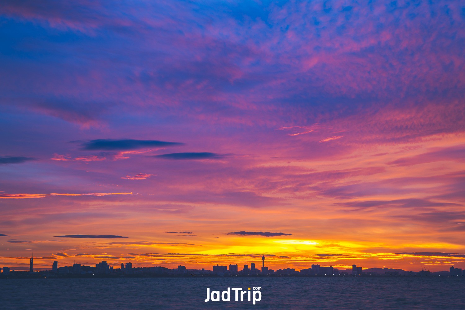 beautiful-sky-sea-sunset-koh-larn-pattaya-thailand.jpg