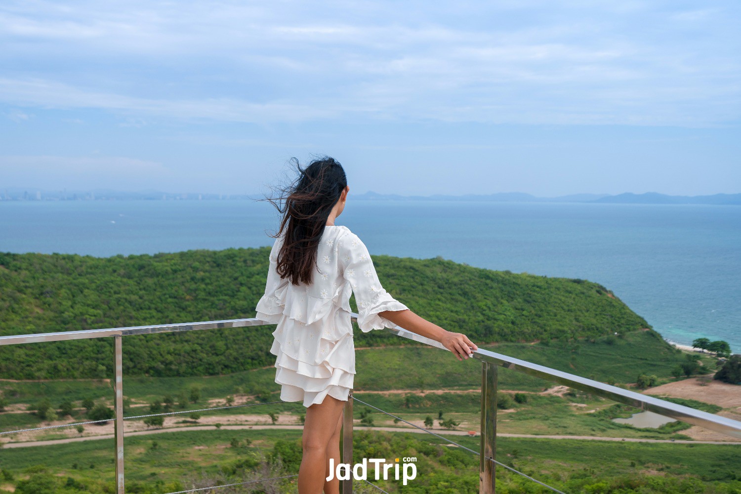 tourists-are-enjoying-sea-clear-sky-koh-larn-island-pattaya.jpg