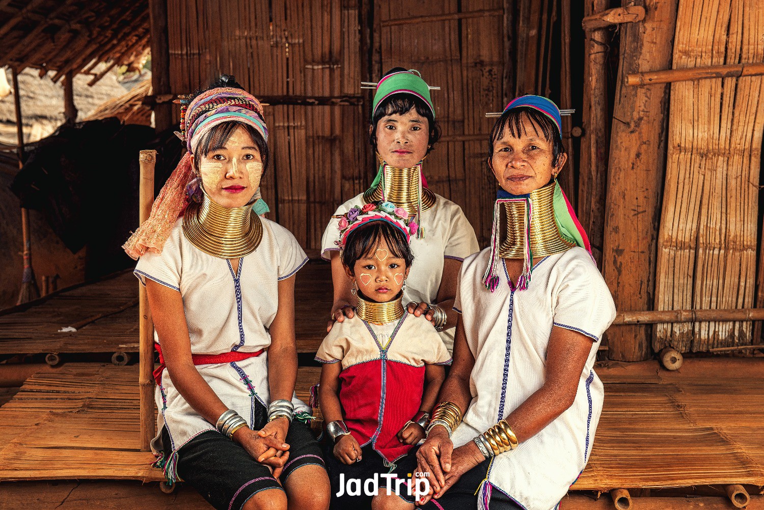 karen-long-neck-villages-chiang-rai-province-north-thailand.jpg