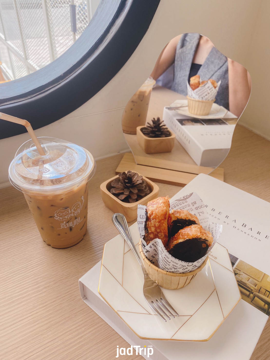 คาเฟ่อิ่มบุญ (4).jpg
