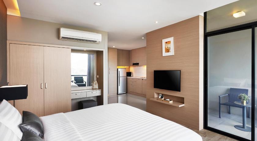 อัลเทอรา โฮเต็ล แอนด์ เรสซิเดนซ์ (Altera Hotel and Residence)