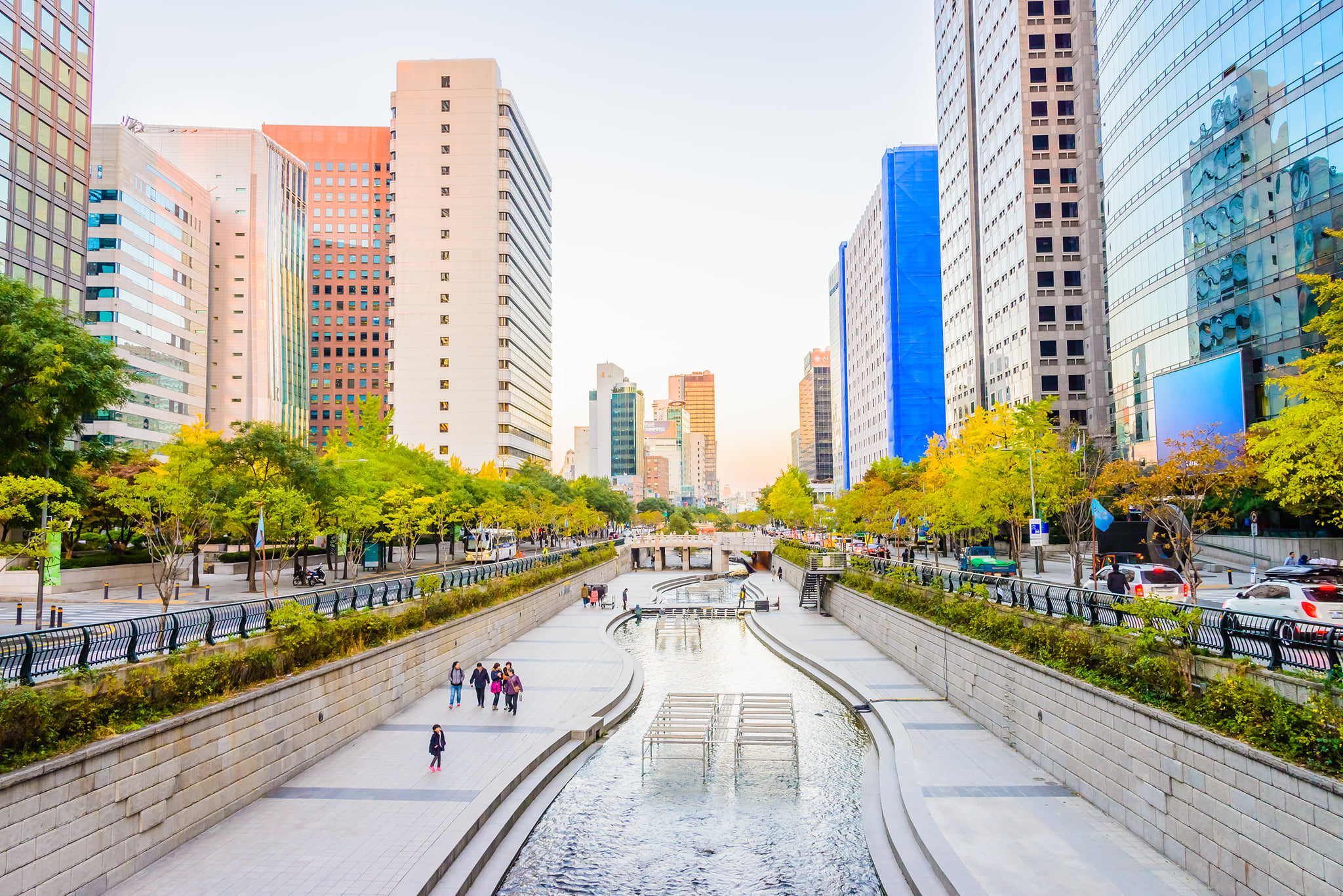 CHEONGGYECHEON STREAM.jpg