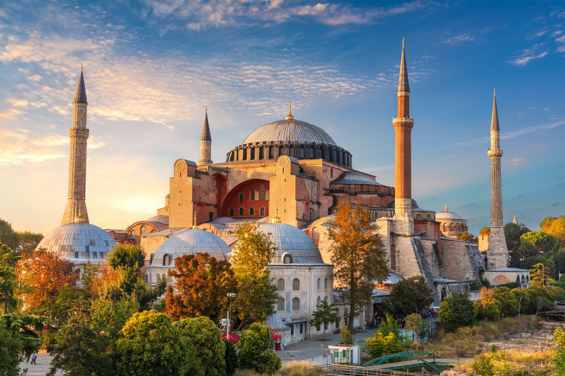 วิหารฮาเจีย โซเฟีย (MOSQUE OF HAGIA SOPHIA) 02_jadtrip.jpg