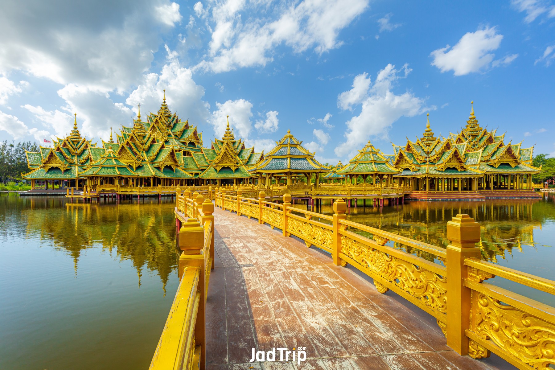 ศาลากลาง1_jadtrip.jpg