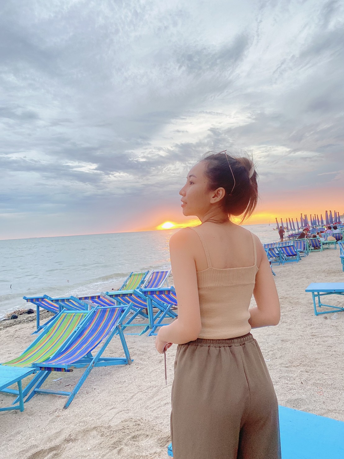 LINE_ALBUM_หาดบางแสน_220531_5.jpg