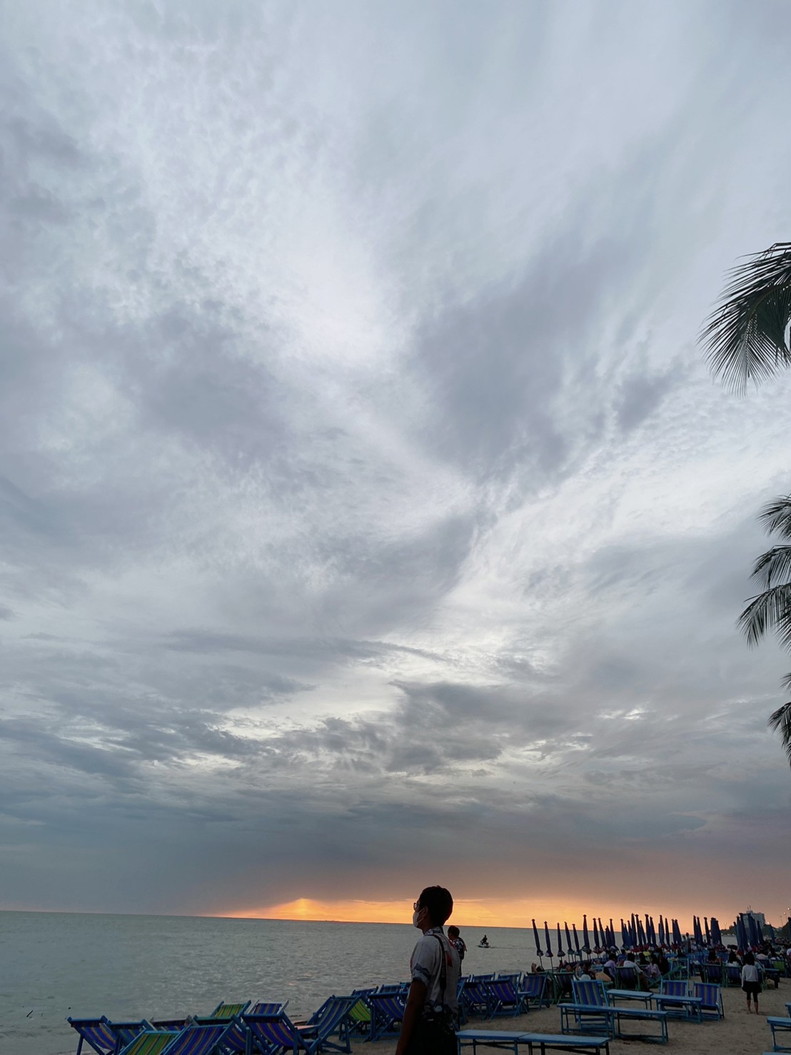 LINE_ALBUM_หาดบางแสน_220531_6.jpg