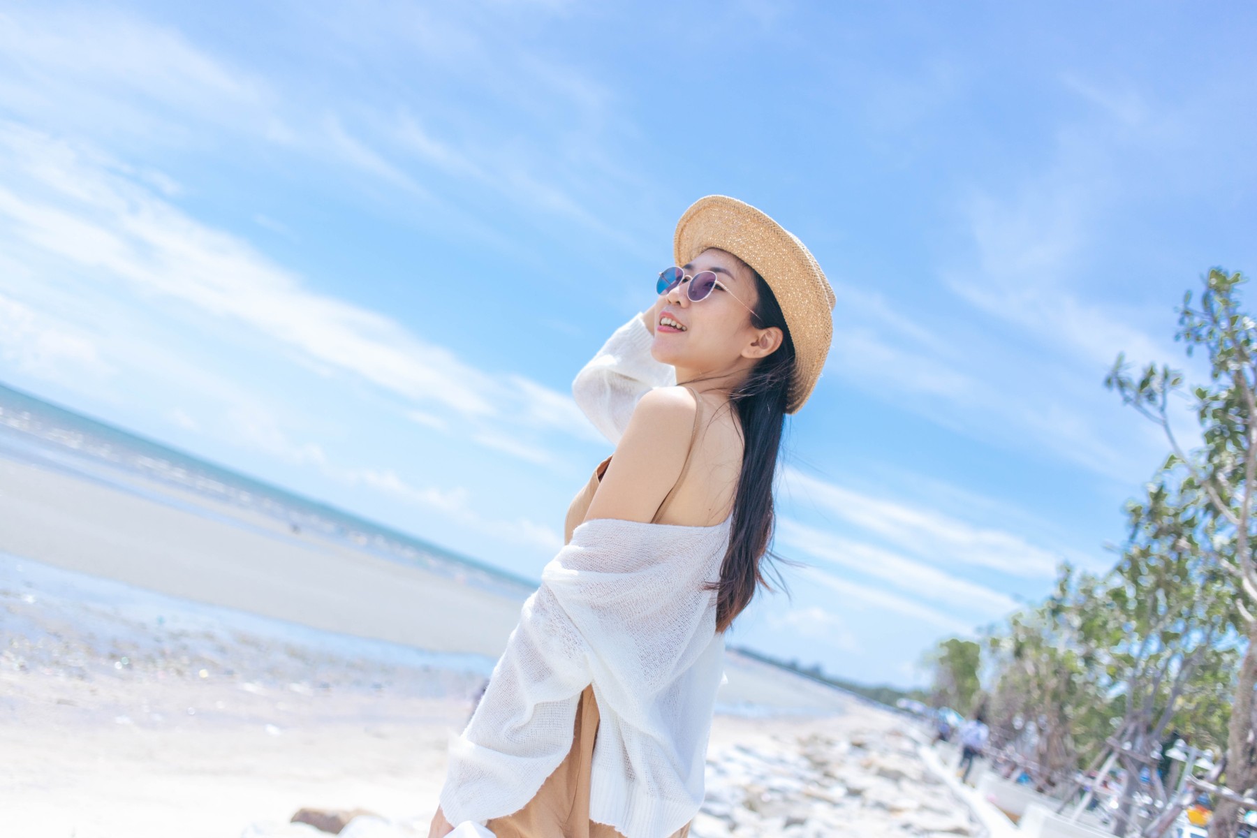 หาดบางแสน_jadtrip (1).jpg