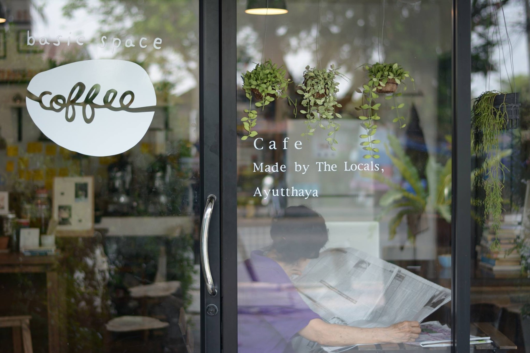 Basic Space Coffee_jadtrip (1).jpg