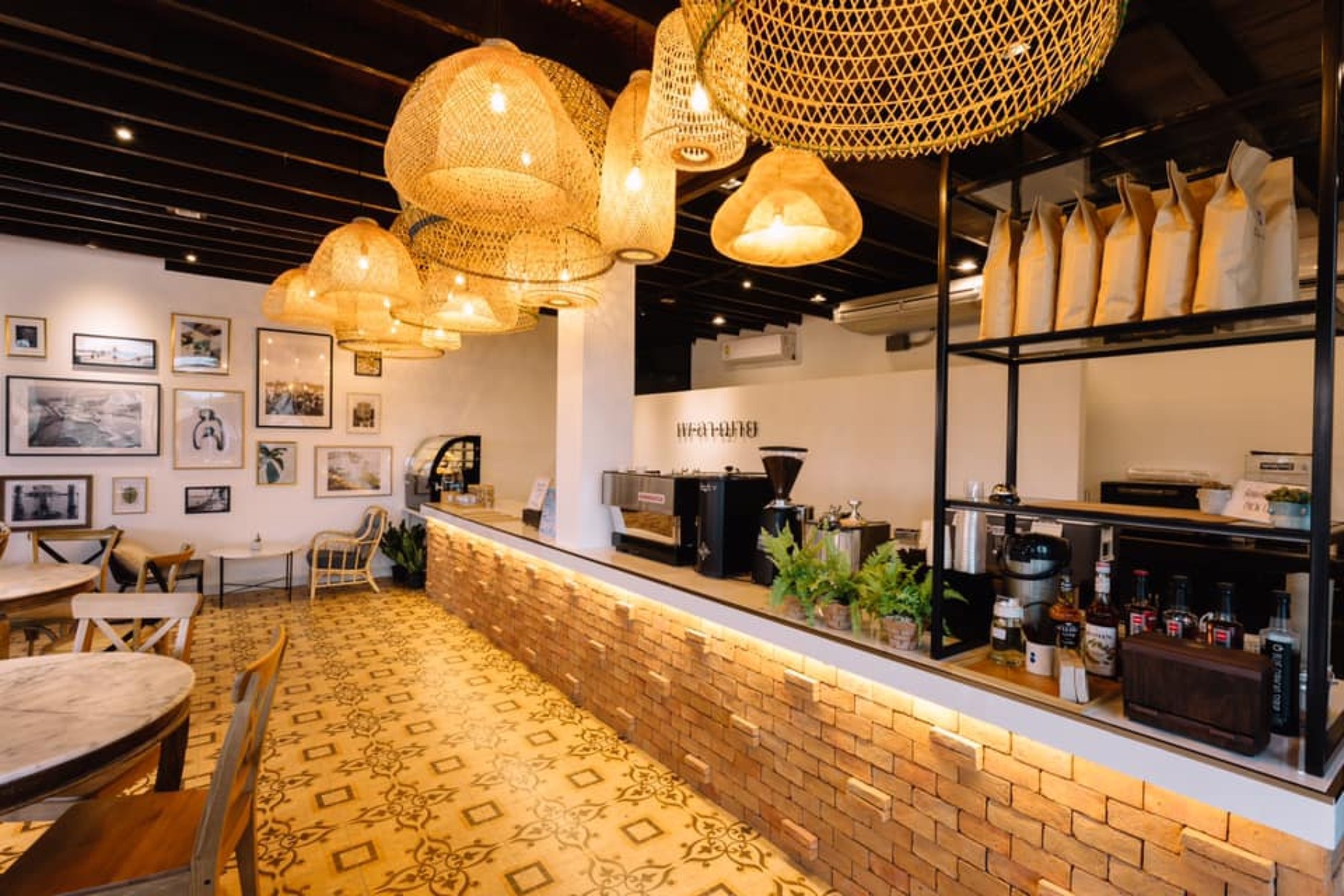 เพลาฌาย คาเฟ่_jadtrip (12).jpg