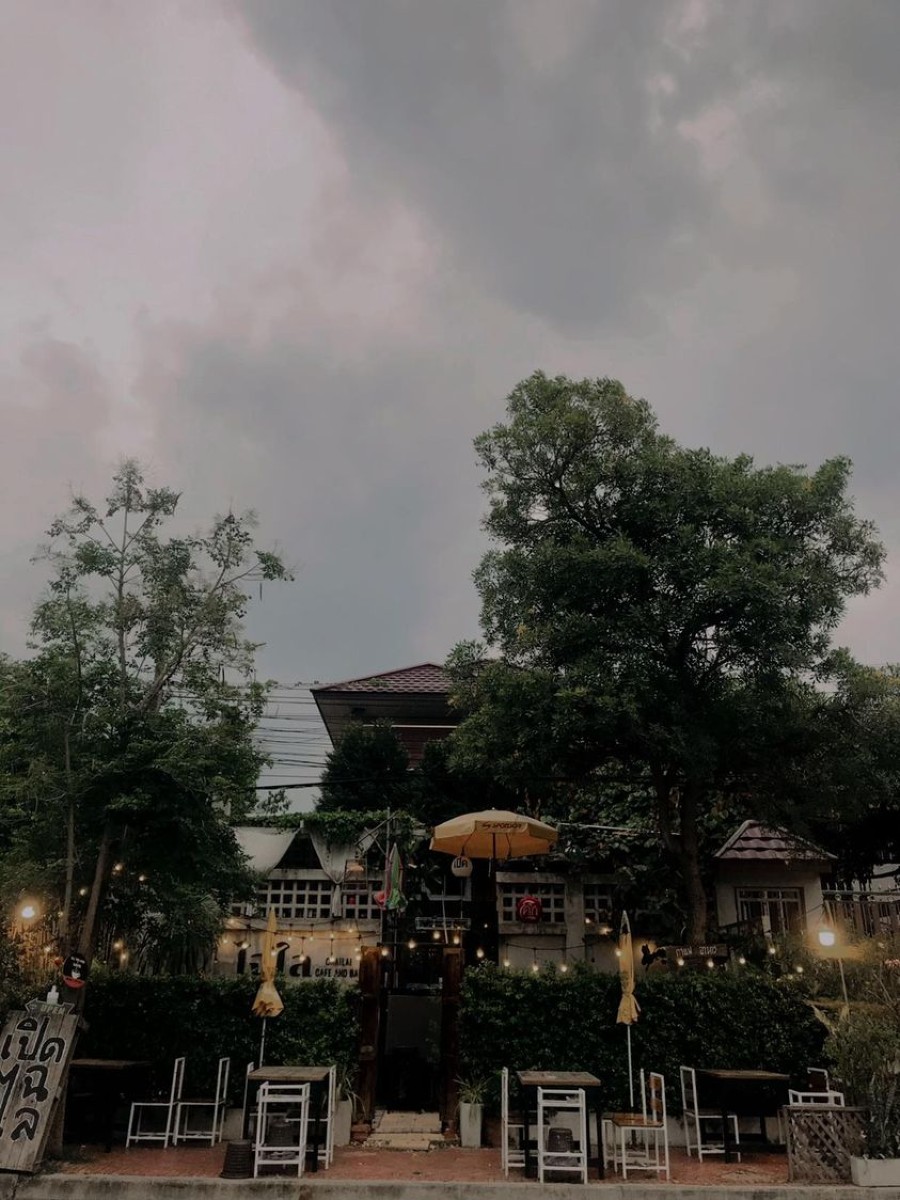 ไฉไล CAFE And BAR_jadtrip (9).jpg