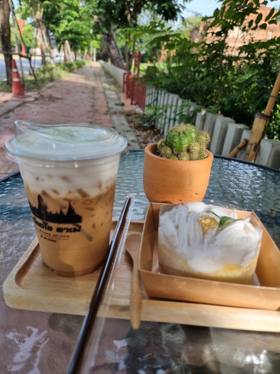 Khoon Meuang Jai Cafe  ขุนเมืองใจคาเฟ่ jadtrip (23).jpg