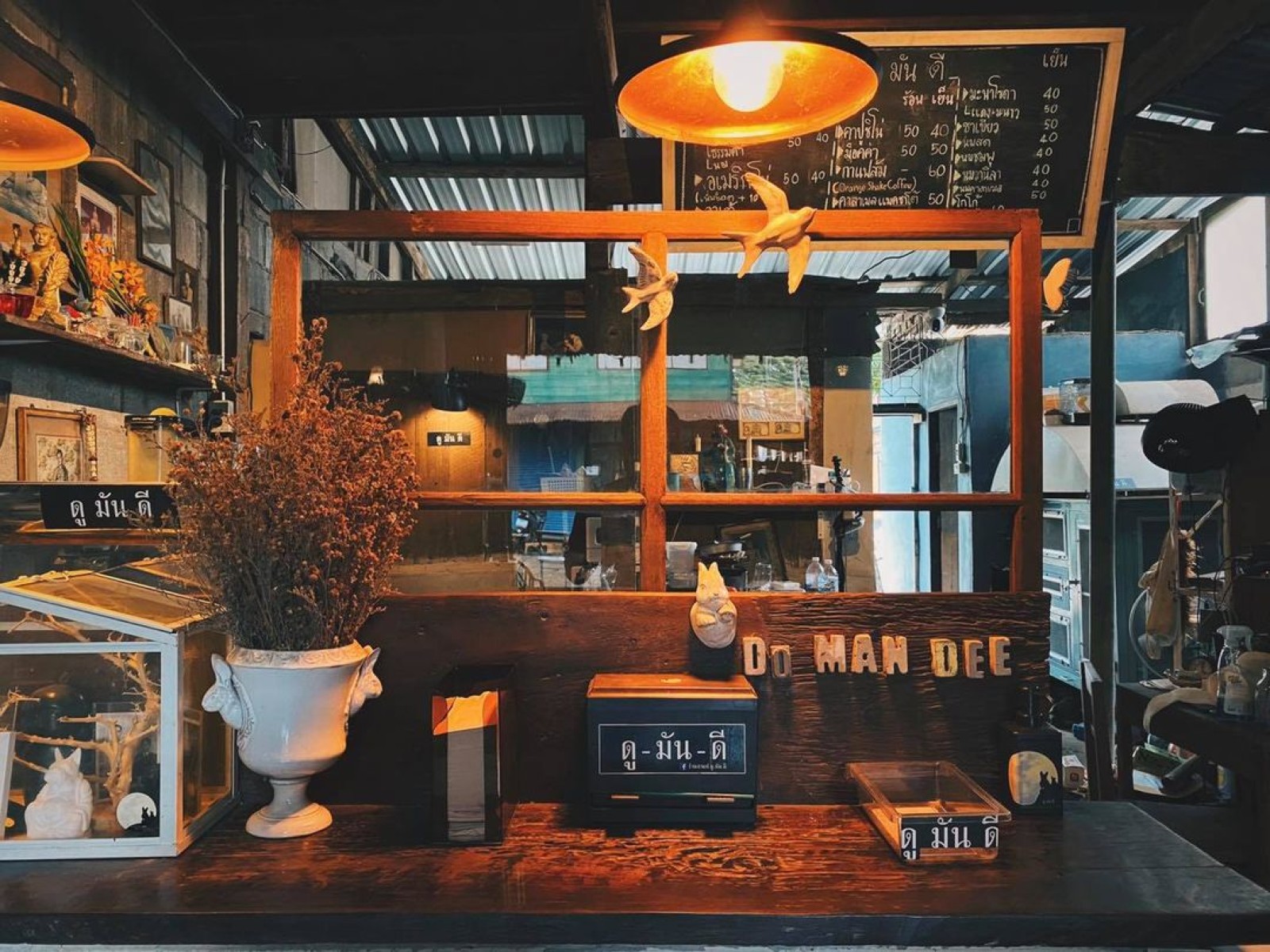 ร้าน ดู มัน ดี_jadtrip (8).jpg