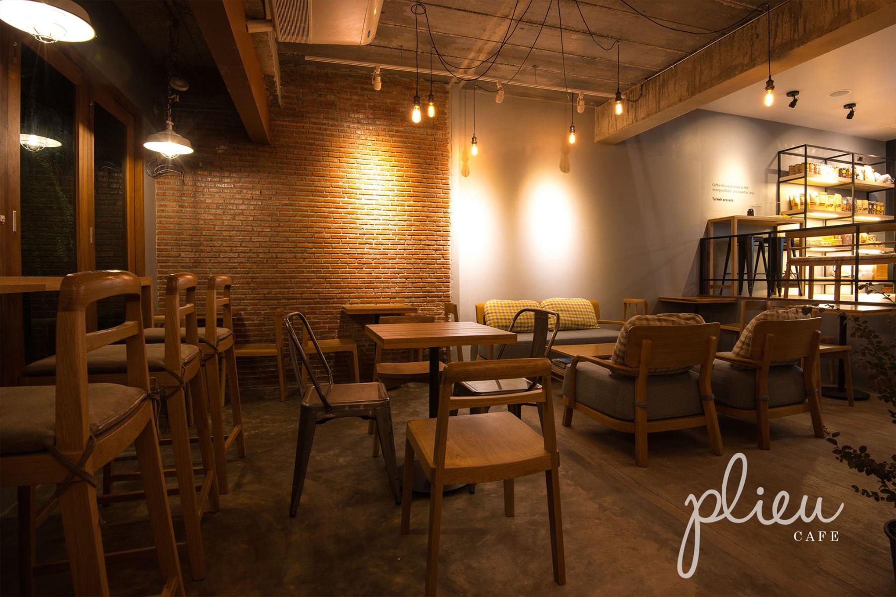 Plieu Cafe&#039; jadtrip (42).jpg