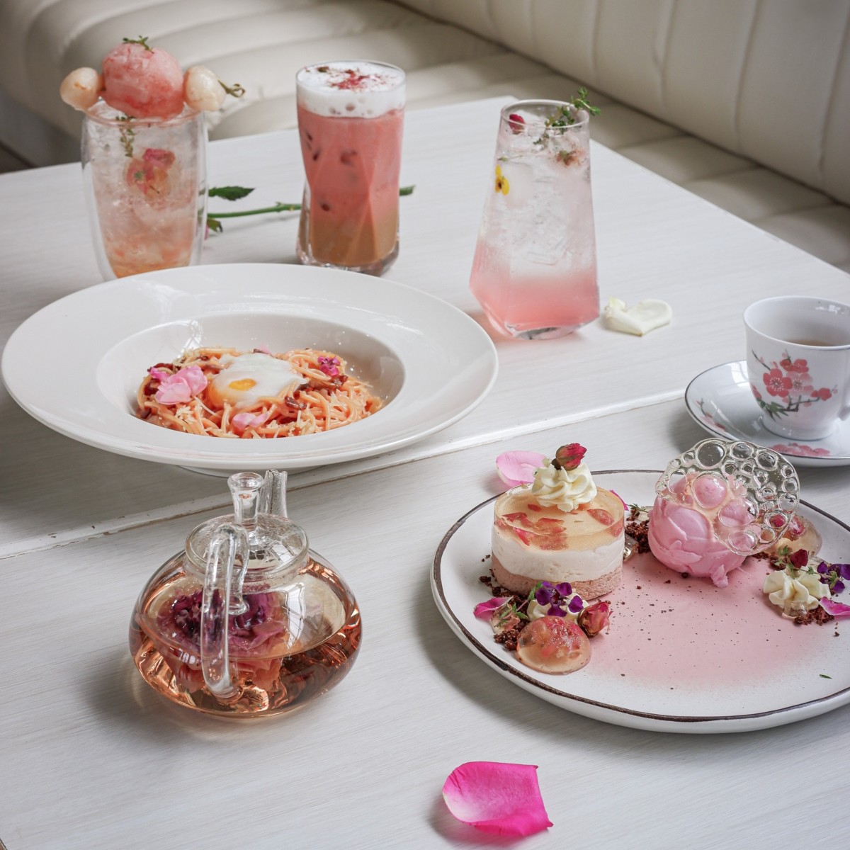Boonta Flowers and Cafe_jadtrip (34).jpg