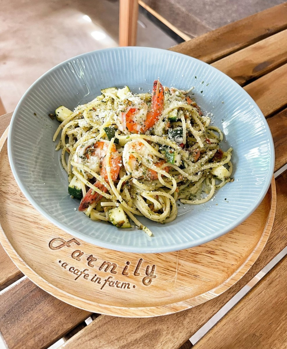 Farmily a cafe in farm _jadtrip (29).jpg