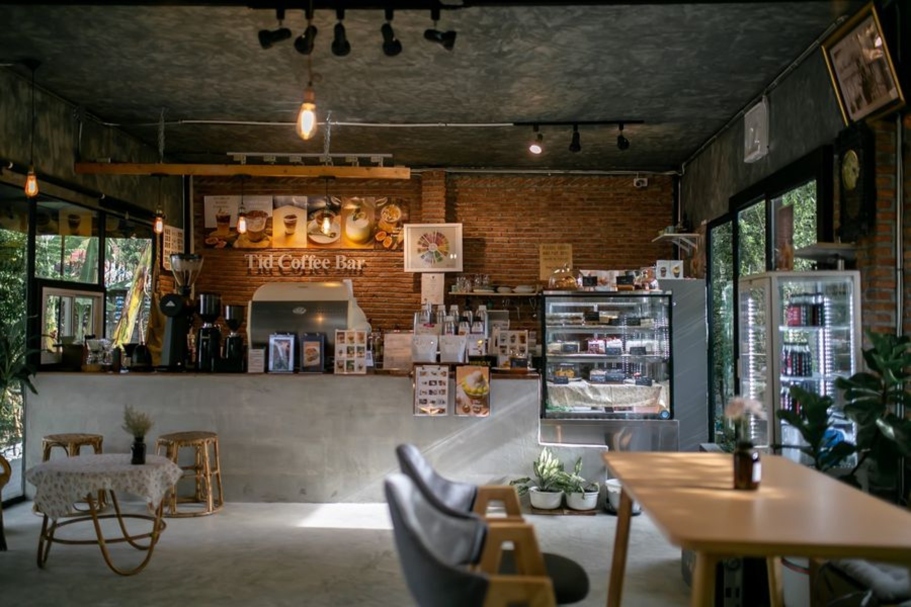 Tid coffee bar ติดกาแฟคาเฟ่_jadtrip (14).jpg
