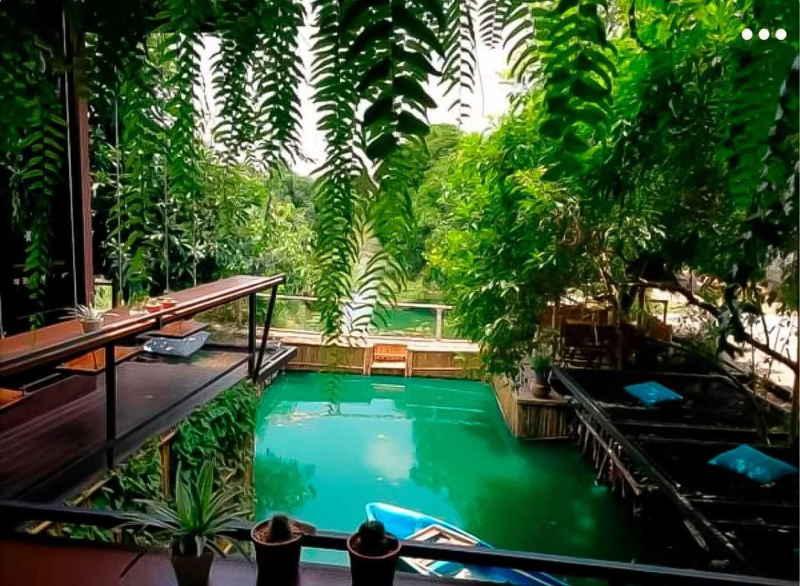 5522cafe_jadtrip (10).jpg