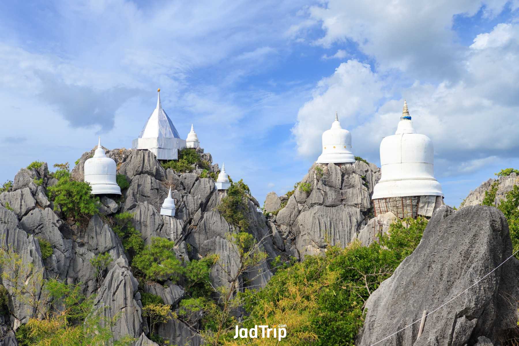 วัดเฉลิมพระเกียรติ ลำปาง_jadtrip (5).jpg