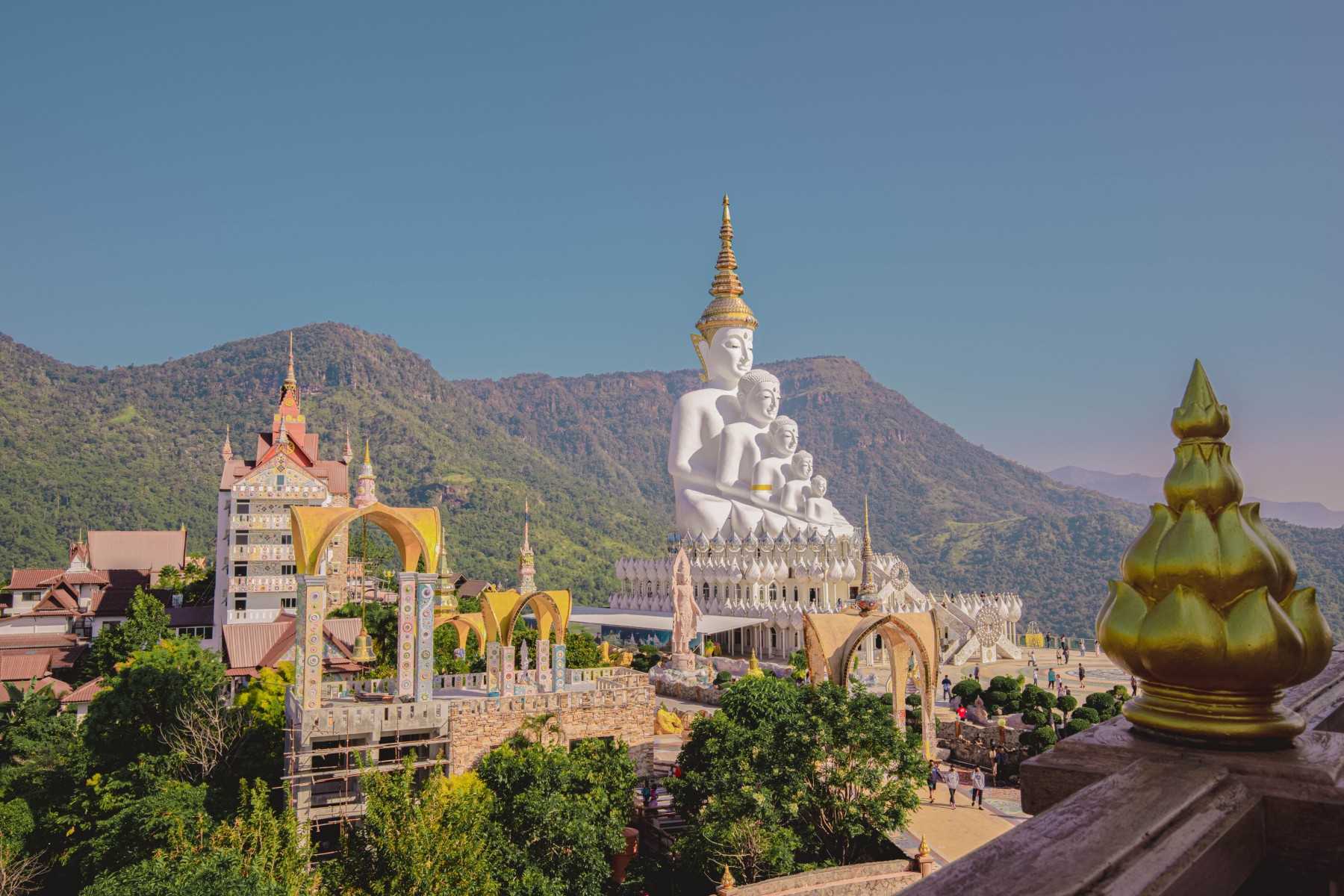 วัดผาซ่อนแก้ว_jadtrip (20).jpg
