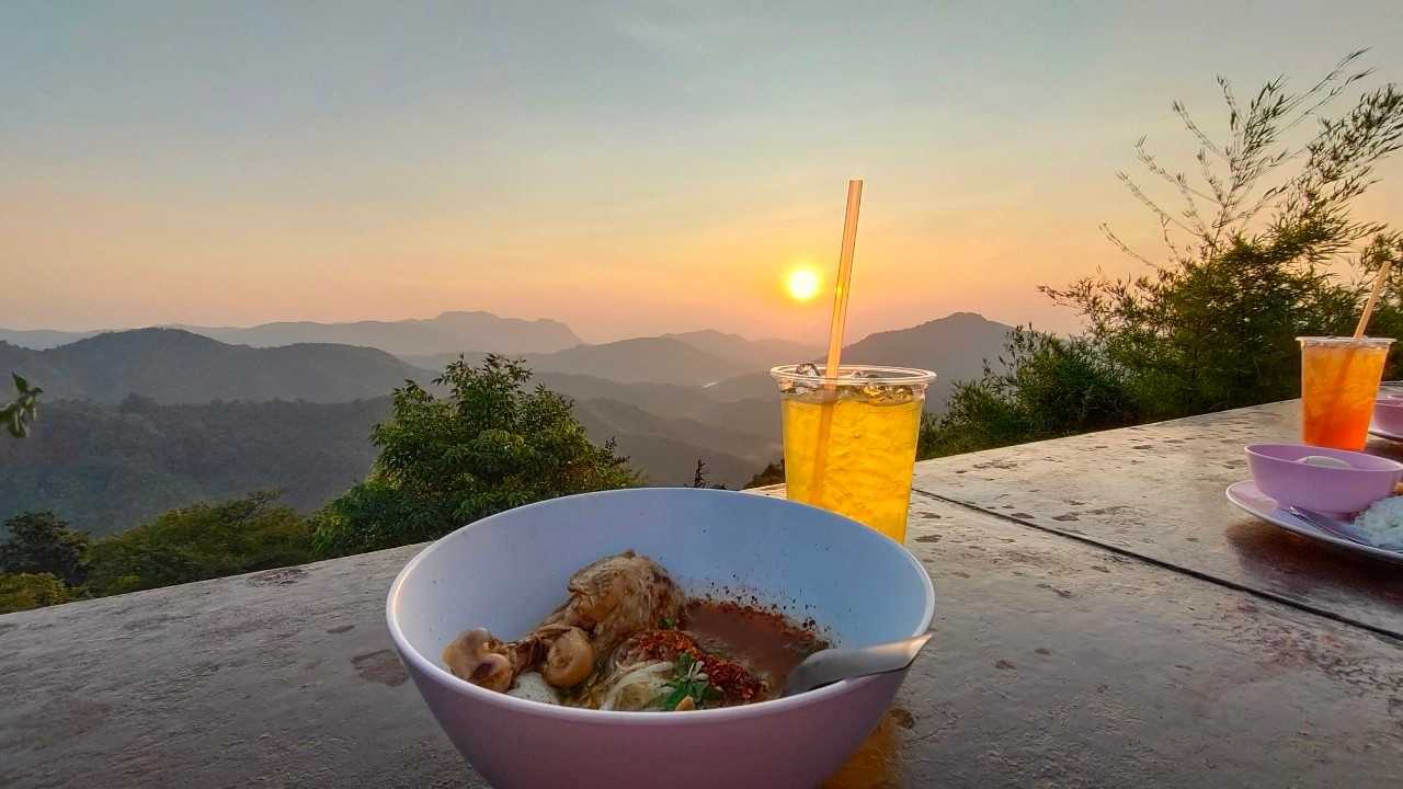 ร้านข้าวแกงสัณฑมาศ (7).jpg