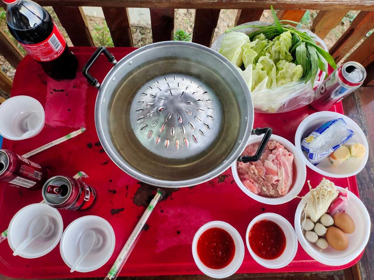 LINE_ALBUM_หมูทธภูทับเบิก_221029_10.jpg