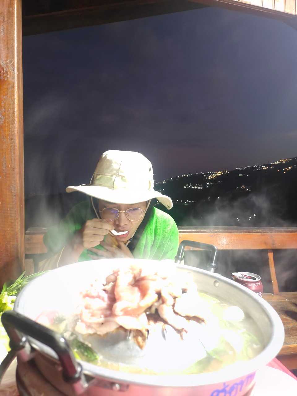 LINE_ALBUM_หมูทธภูทับเบิก_221029_17.jpg