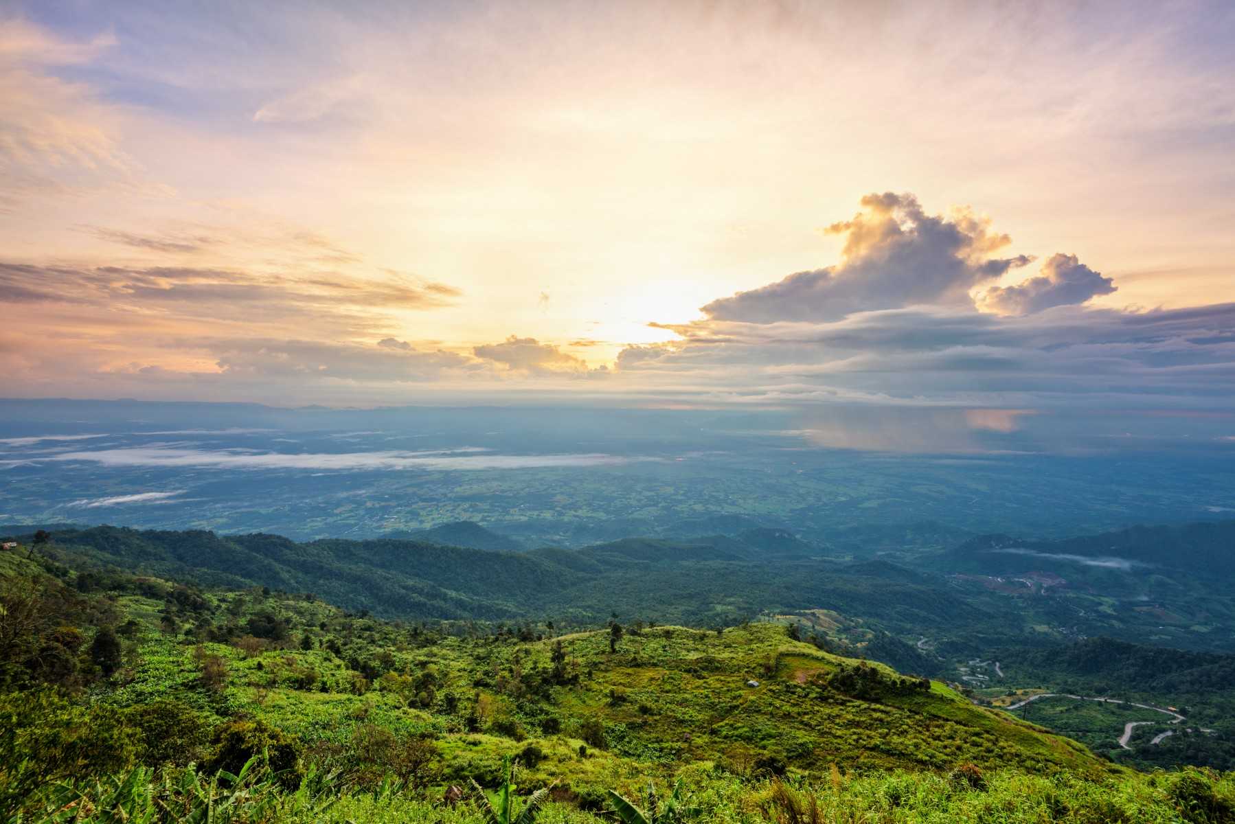 จุดชมวิว ชมหมอก ที่สวยที่สุดในภูทับเบิก _jadtrip.jpg