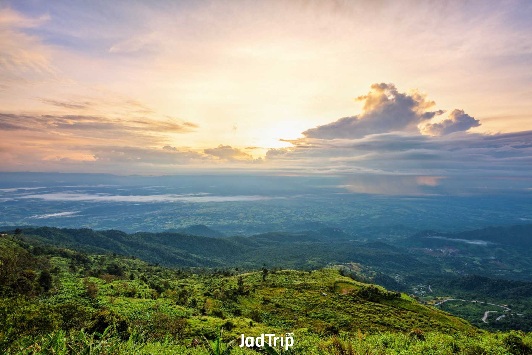 ผาหัวสิงห์ ภูทับเบิก_jadtrip (5).jpg