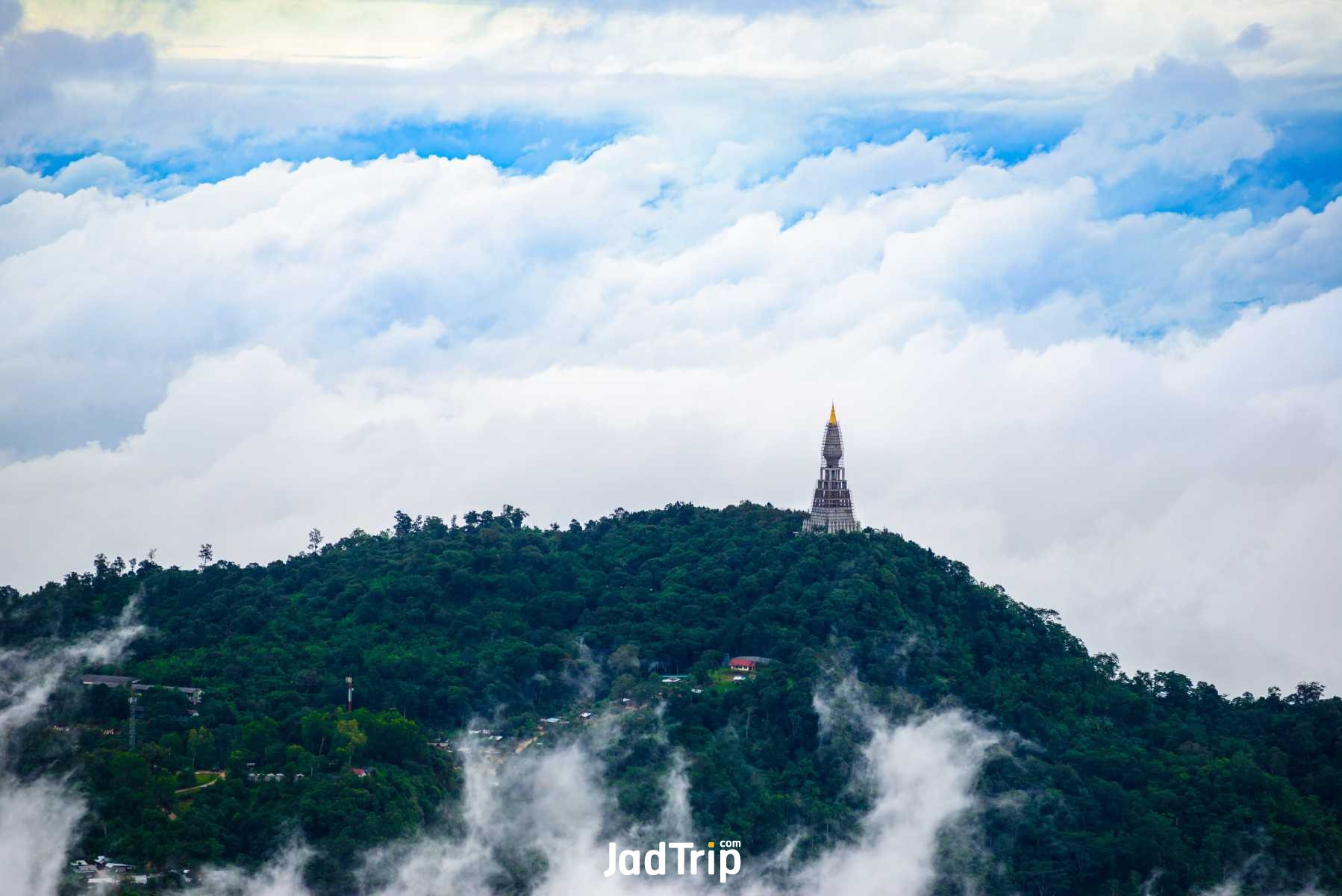 วัดป่าภูทับเบิก วัดสวย ไหว้พระขอพรในเพชรบูรณ์_jadtrip (1).jpg