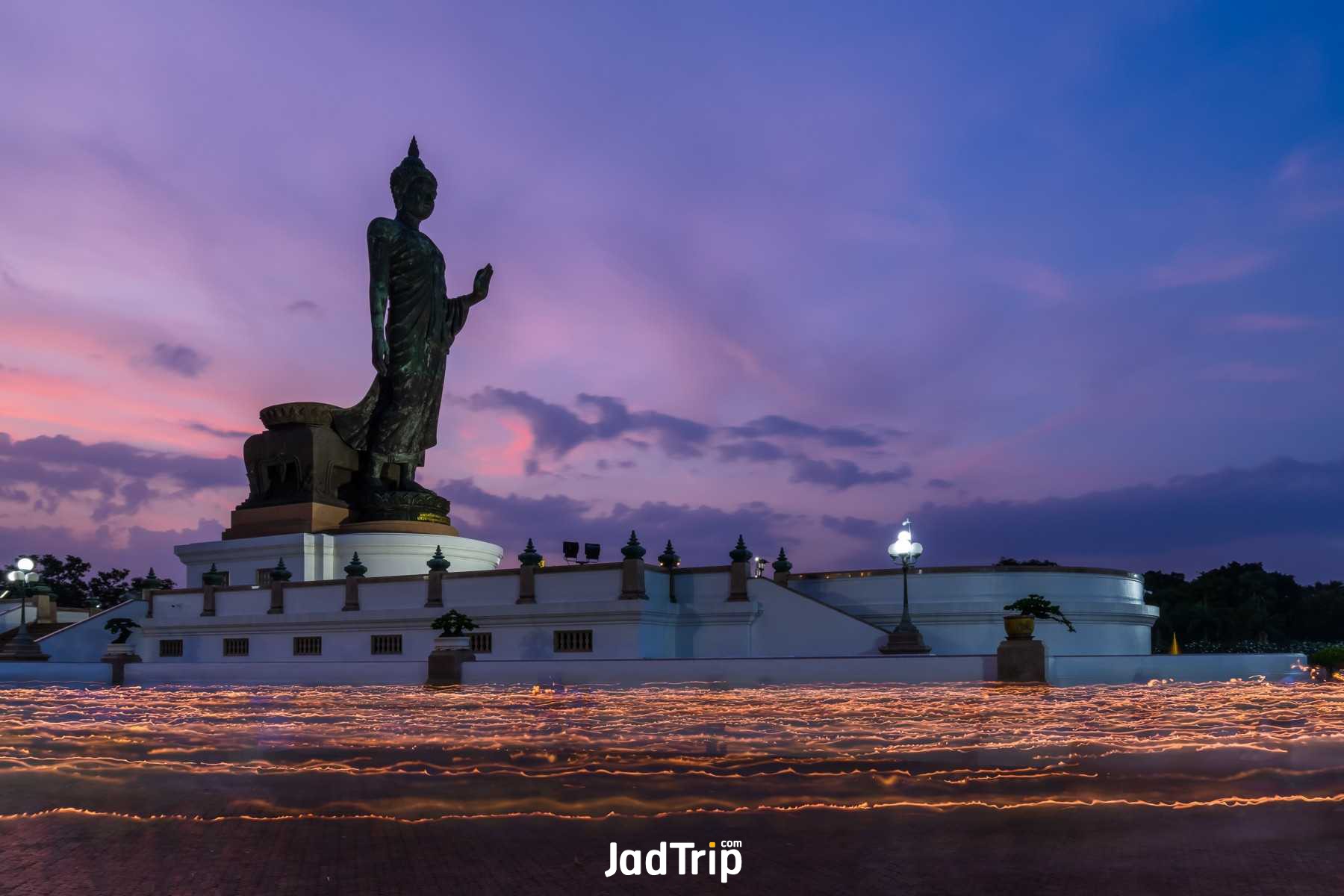 พุทธมณฑล จังหวัดนครปฐม_jadtrip (2).jpg