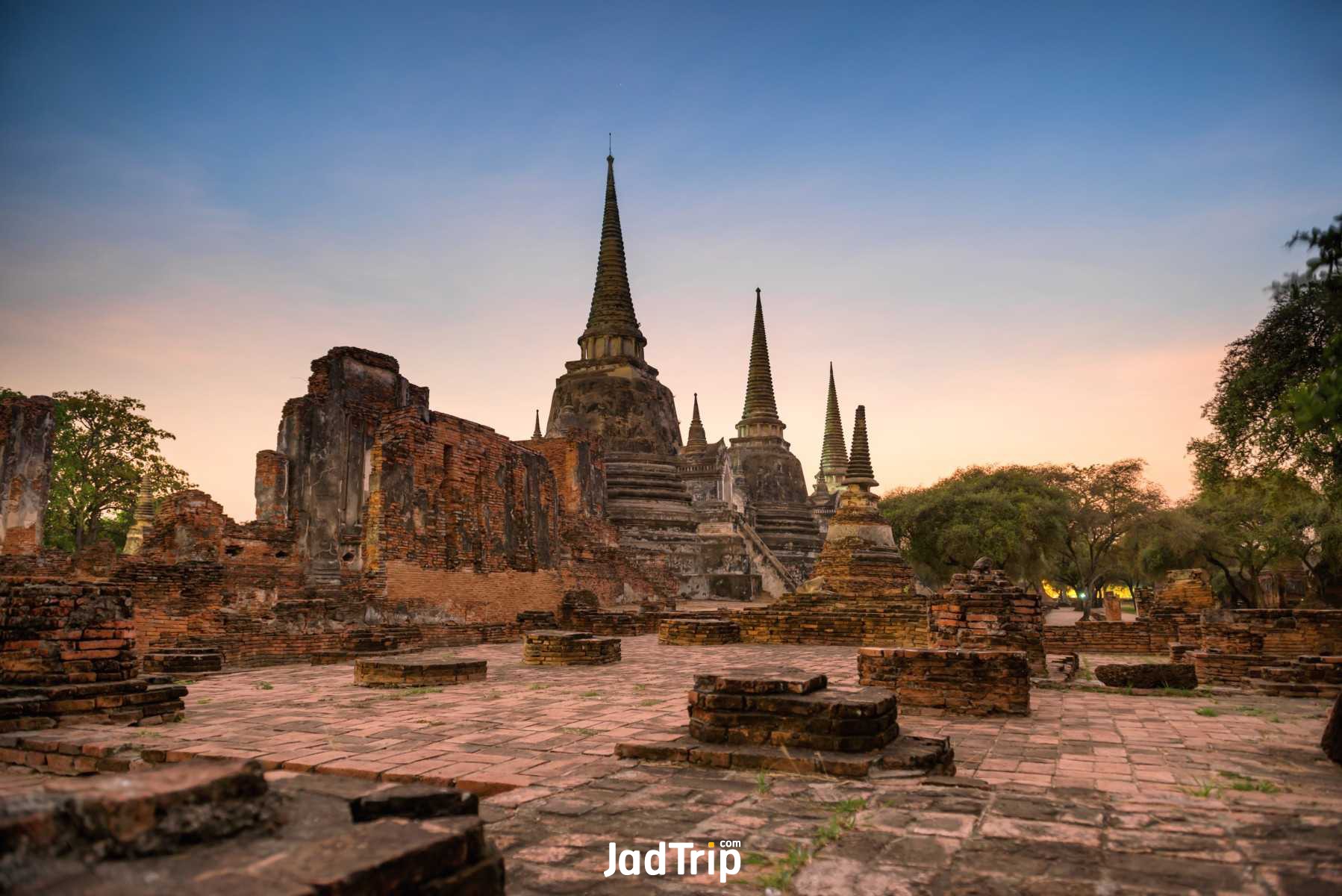 วัดพระศรีสรรเพชญ์_jadtrip.jpg