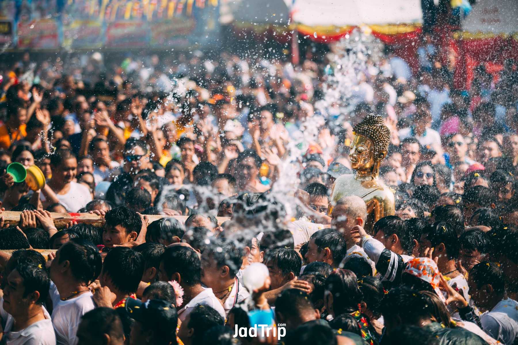 สงกรานต์ ประวัติ กิจกรรมประเพณีวันสงกรานต์jadtrip (5).jpg