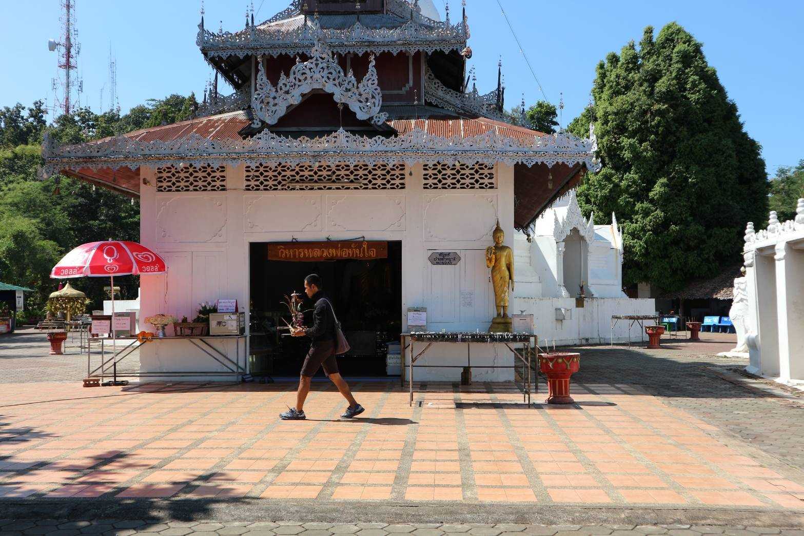 วัดพระธาตุดอยกองมู (4).jpg