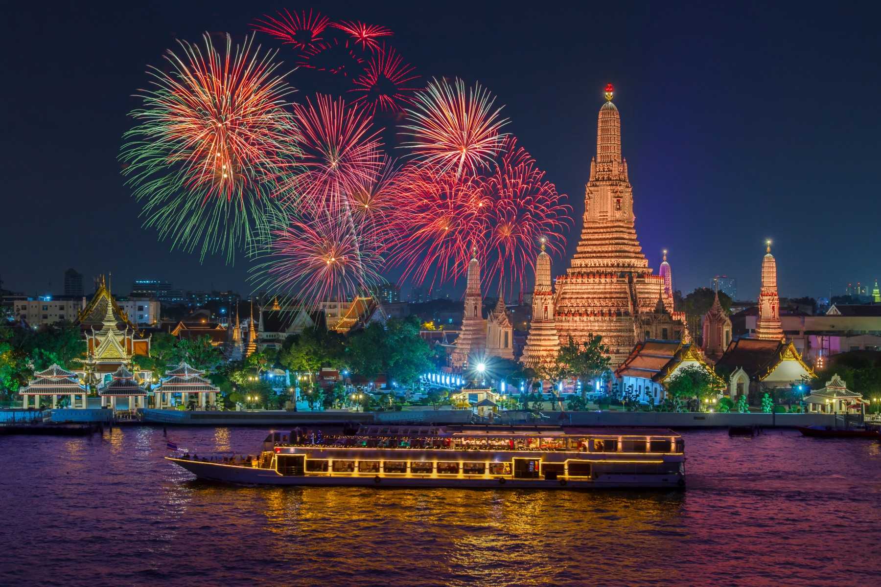 ที่ดูพลุปีใหม่ 2566_jadtrip (2).jpg