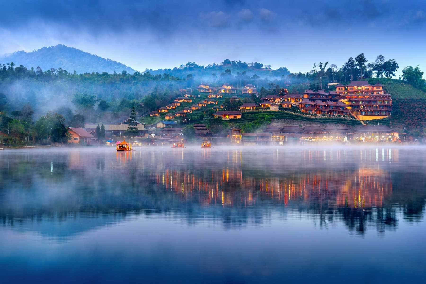 บ้านรักไทย แม่ฮ่องสอน_jadtrip.jpg